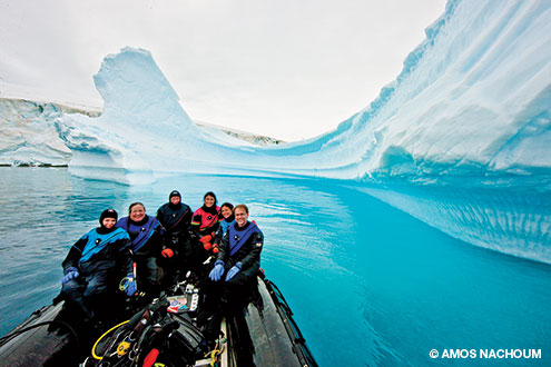 The seas are quite often calm along Antarctica, making it easy to explore the exotic seascape even in small boats.