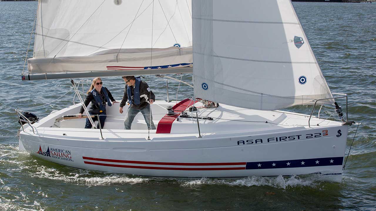 American Sailing Association First 22 built by Beneteau sailing in Annapolis MD. © Billy Black